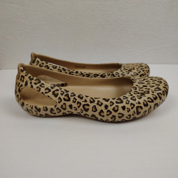 Crocs Animal Print Slip On Rubber Flats Womens 9 - Picture 3 of 9
